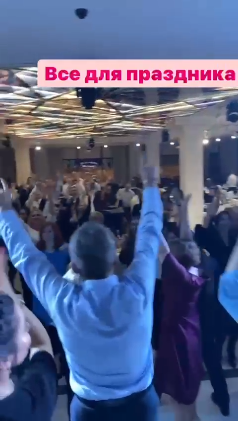 Видео с ведущим
